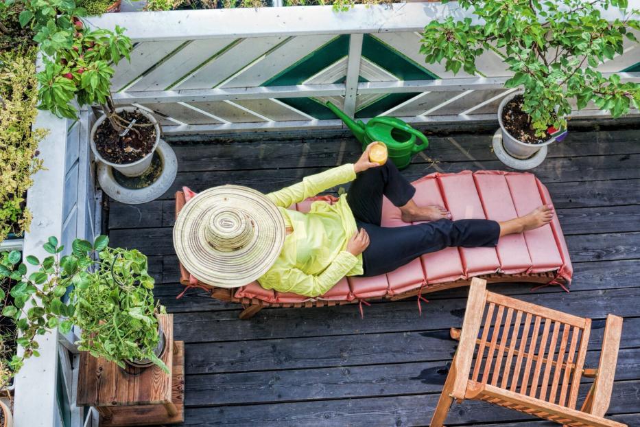 Die Seele baumeln lassen geht auch auf dem eigenen Balkon.  