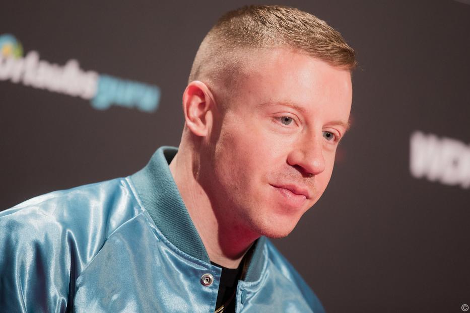 Macklemore steigt bei Seattle ein