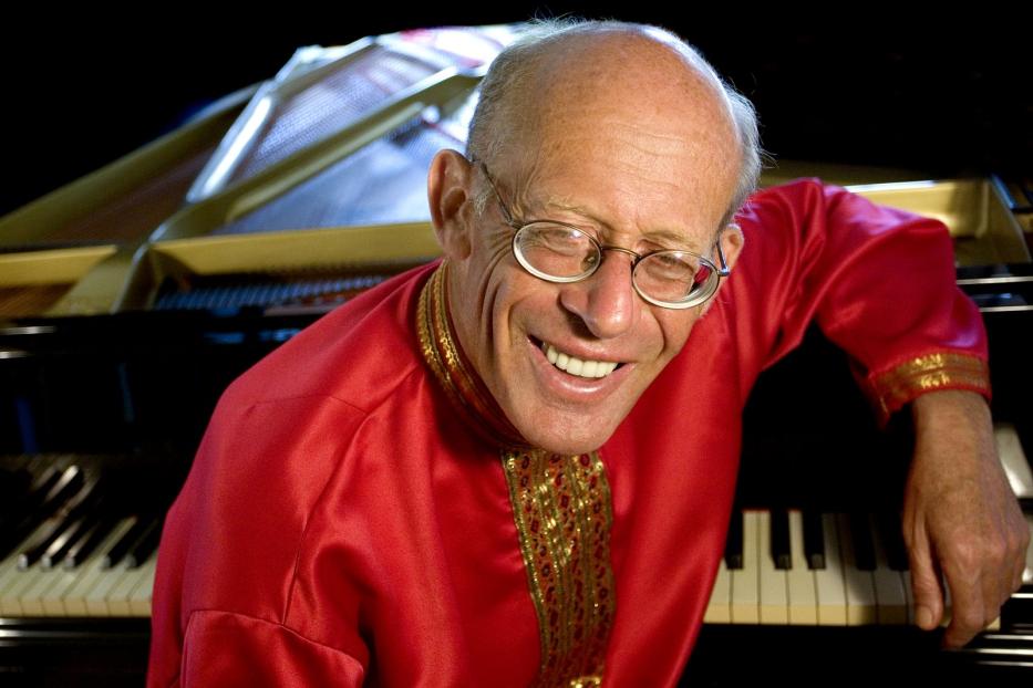 david-helfgott-2009-finearts1.jpg