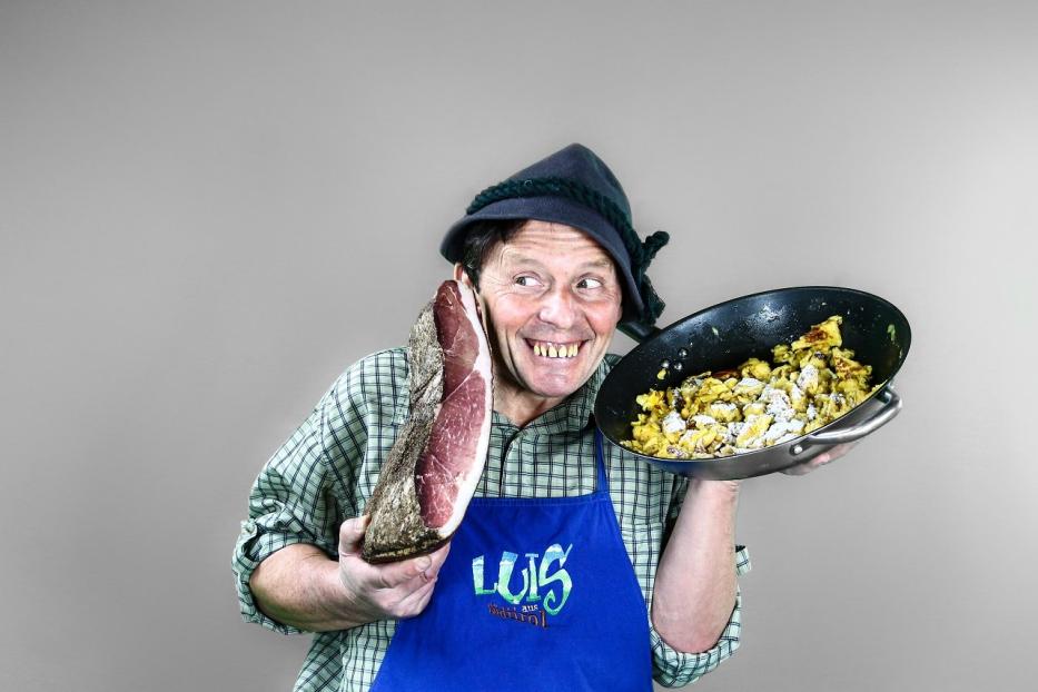 speck-mit-schmorrn-4s-foto-naima-indigo-photography.jpg