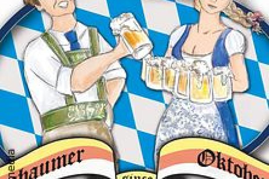 Ein Mann und eine Frau in Tracht halten Bierkrüge vor einem blau-weißen Hintergrund.