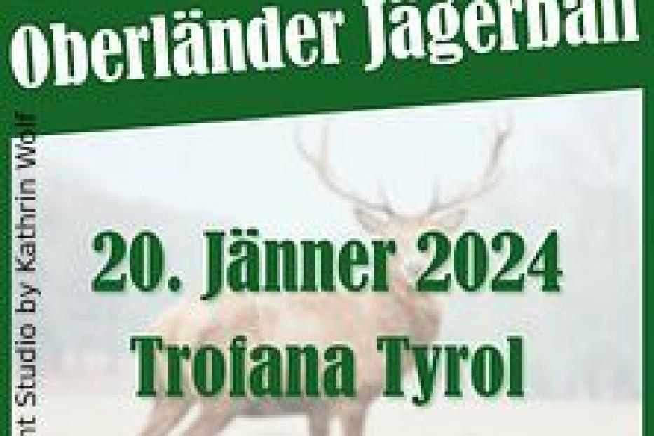 Ein Hirsch steht vor dem Hintergrund des „Oberländer Jägerballs“ am 20. Jänner 2024 in Trofana Tyrol.