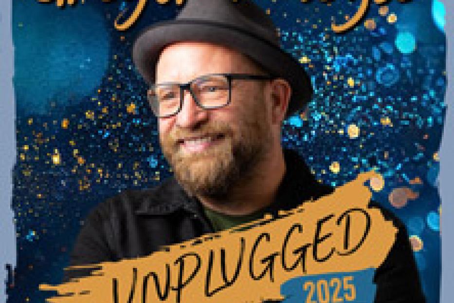 Das Cover von Gregor Meyles „Unplugged 2025“ zeigt den Musiker mit Hut und Brille vor blauem Hintergrund.