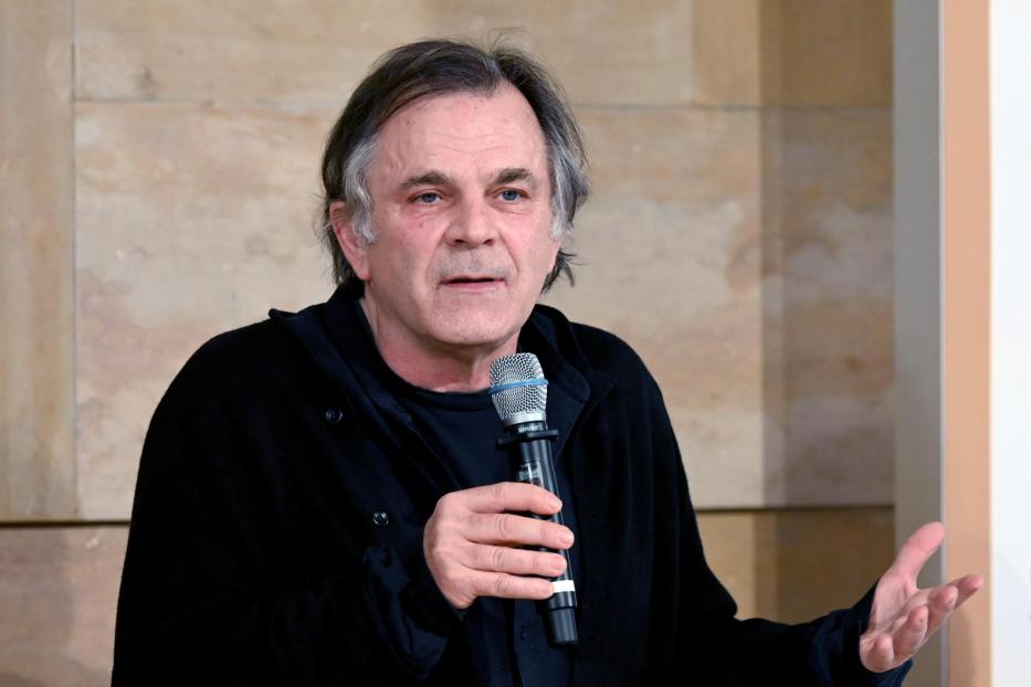 Intendant Markus HinterhäuserAPA/BARBARA GINDL0211124 - SALZBURG - ÖSTERREICH: Das Kuratorium der Salzburger Festspiele hat am Mittwoch, 24. November 2021, die Nachfolge der Präsidentschaft der Festspiele bekanntgegeben. Im Bild Intendant Markus Hinterhäuser bei der Pressekonferenz am Mittwoch, 24. November 2021.. - FOTO: APA/BARBARA GINDL