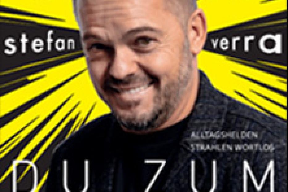 Das Cover des Buches „Du zum SuperDu“ von Stefan Verra mit einem Porträt des Autors.