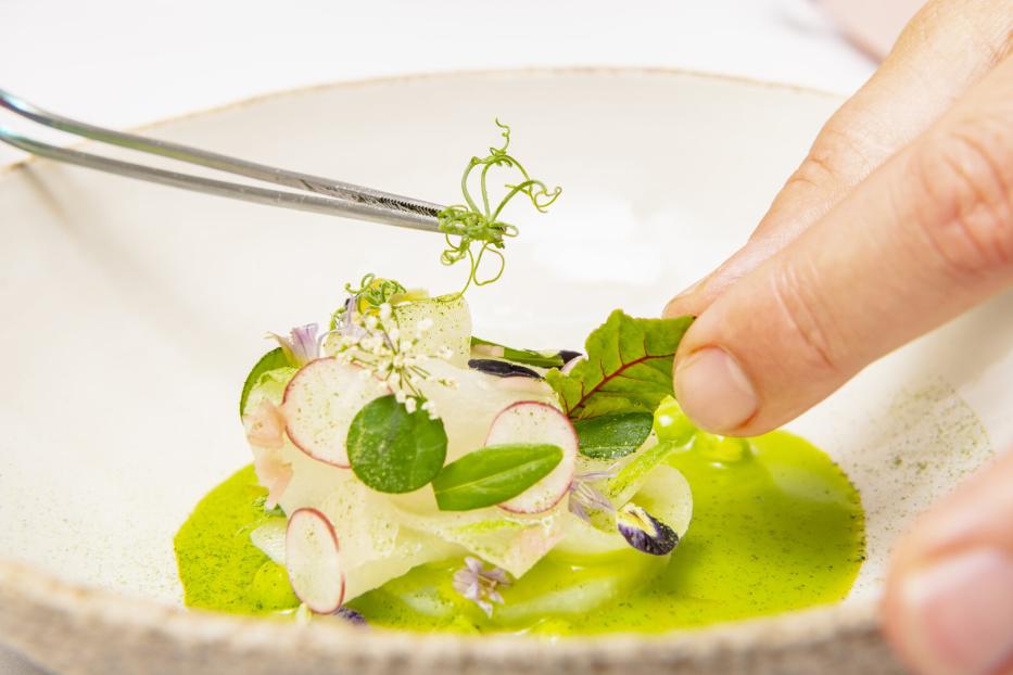 Kohlrabi-Vorspeise im Restaurant Tian