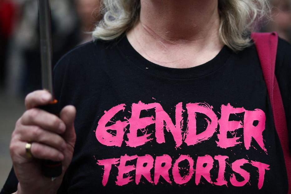 BRITAIN-WOMEN-GENDER-COURT-DISCRIMINATION