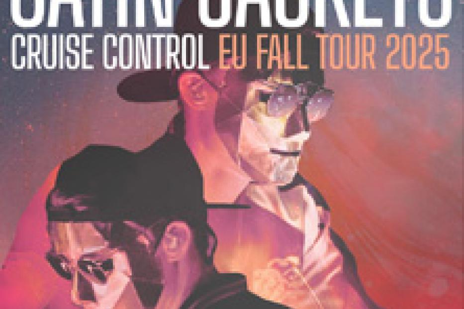 Werbeplakat für die „Cruise Control EU Fall Tour 2025“ von Satin Jackets mit zwei maskierten Personen.