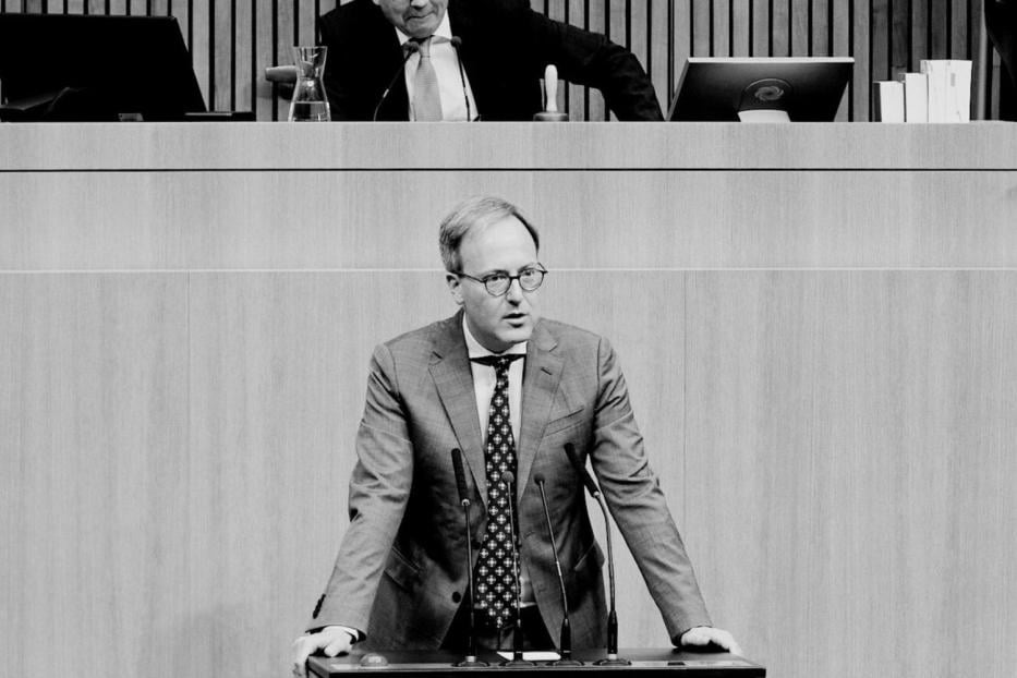 Dominik Oberhofer, Neos-Abgeordneter im Nationalrat