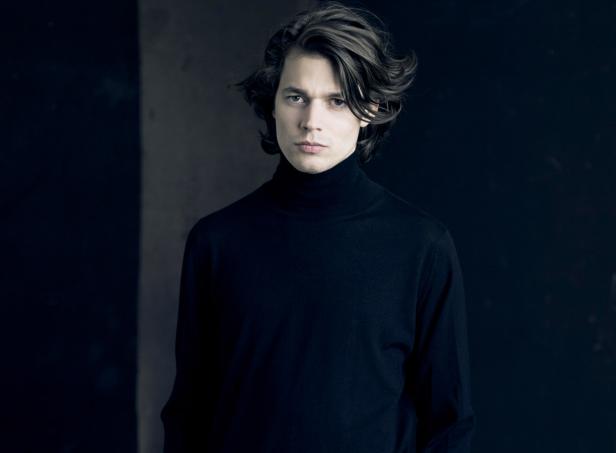 david-fray-photo-paolo-roversi-virign-classics-8.jpg