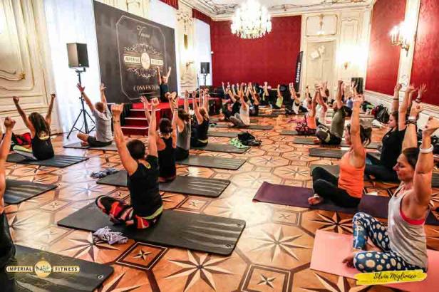 rittersaal-yoga.jpg