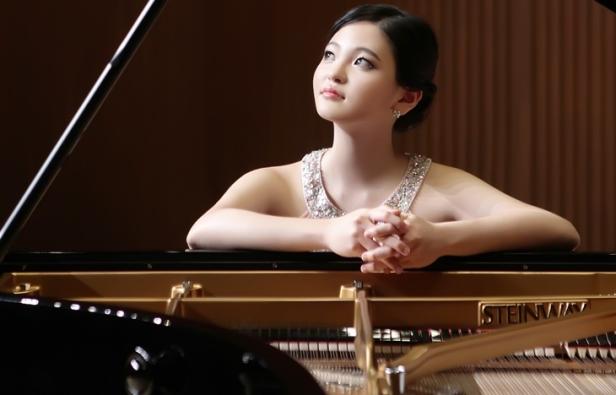 yoojung-yoon-pianist-kl.jpg