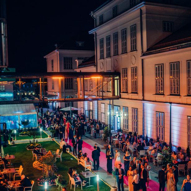 campus-ball-krems-skokanitsch-fotografie-red-carpet.jpg