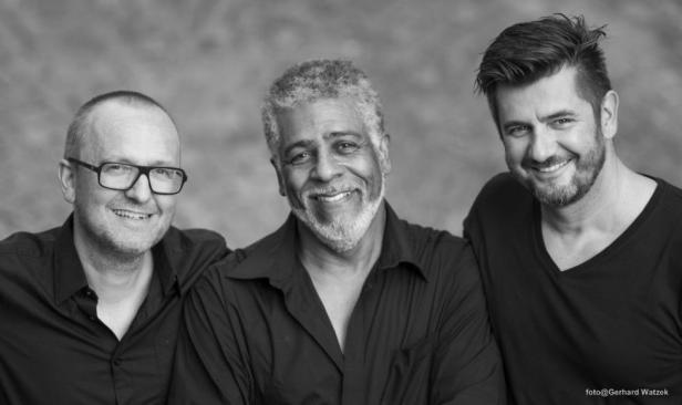 leroy-emanuel-trio-fotocredit-gerhard-watzek.jpg