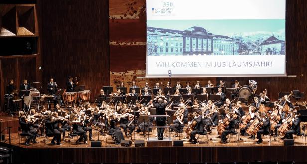 350-jahre-jubilaeumskonzert-orchester.jpg