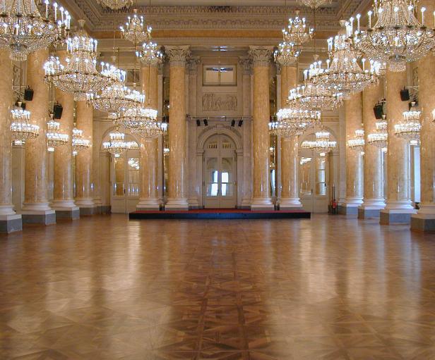 copyright-hofburg-vienna.jpg