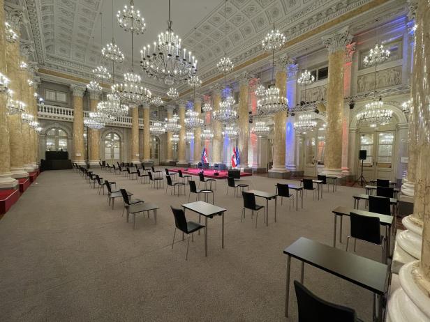 klein-copyright-hofburg-vienna-a-schmiedl.jpg