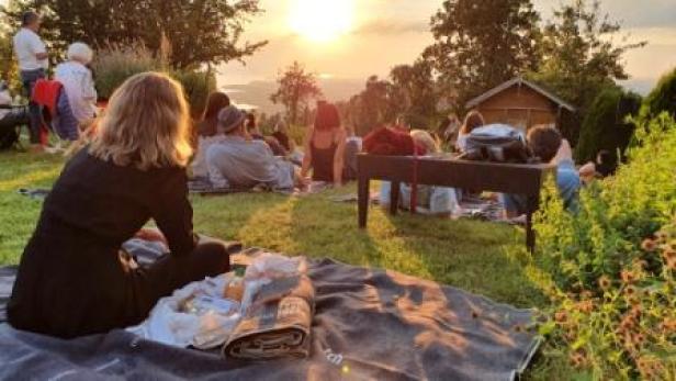 vorarlberger-kulturpicknick-2020-in-eichenberg-stereo-ida-c-sabrina-lutz-bodensee-vorarlberg-tourismus-gmbh-kompr.jpg