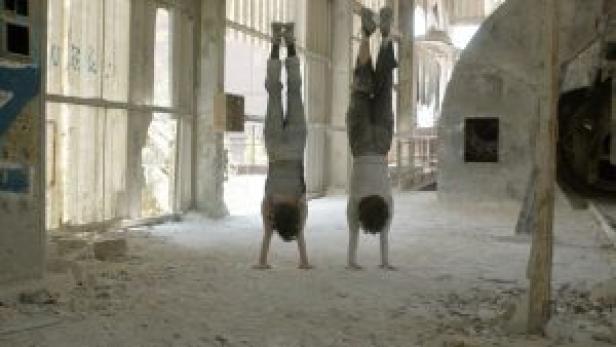 handstandmemories2-1-300x169.jpg