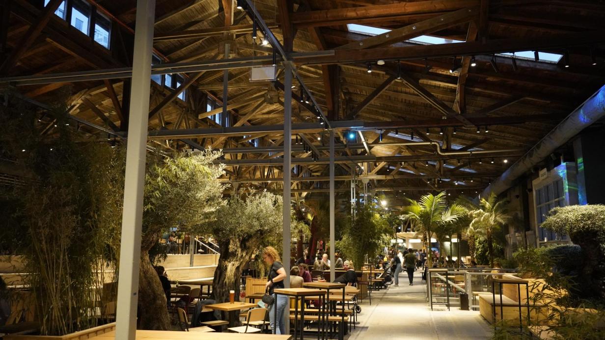 Gleis//Garten Foodhalle
