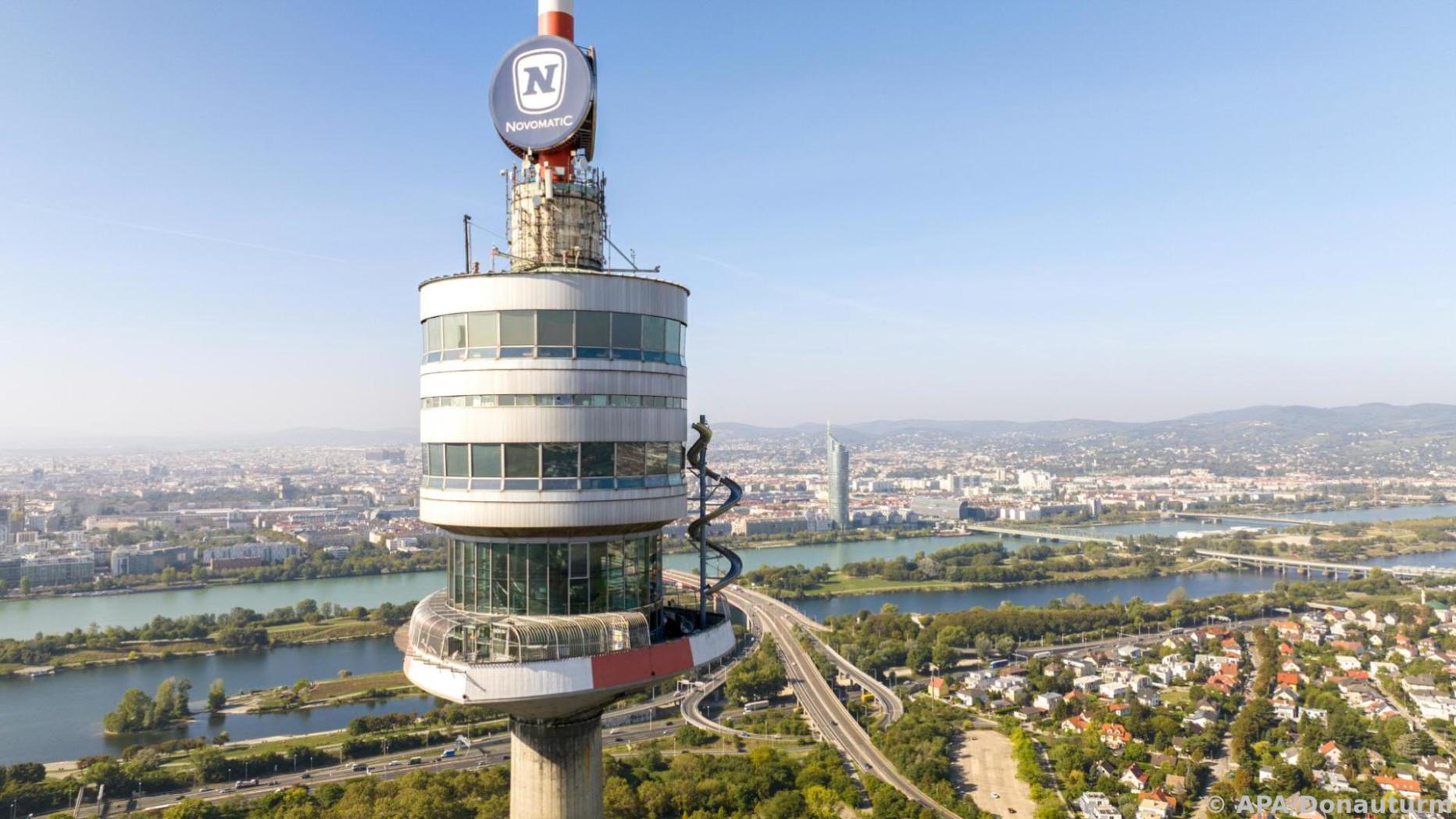 Wiener Donauturm: Neue Rutsche in 165 Metern Höhe