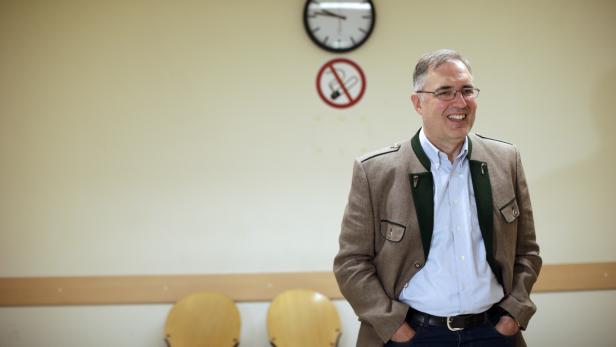 Früher FPÖ, jetzt REKOS - und vor Gericht: Ewald Stadler.