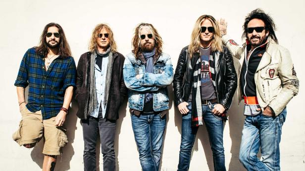 thedeaddaisies-2016.jpg