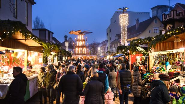 weihnachtsmarkt-bregenz-3.jpg