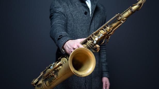 saxophone-918904-1280.jpg