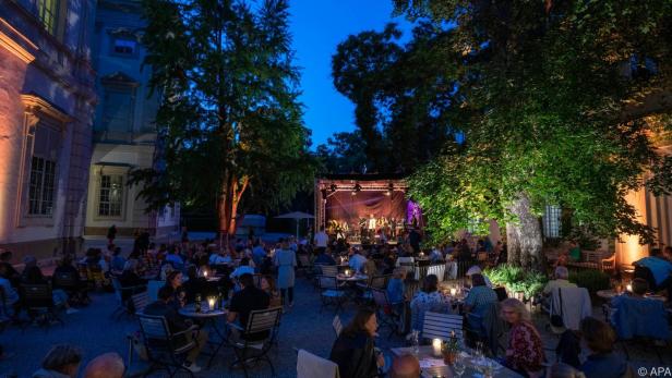 Das Festival "Sommer Rhapsodie" lockt in den Garten des Wiener Palais Liechtenstein.