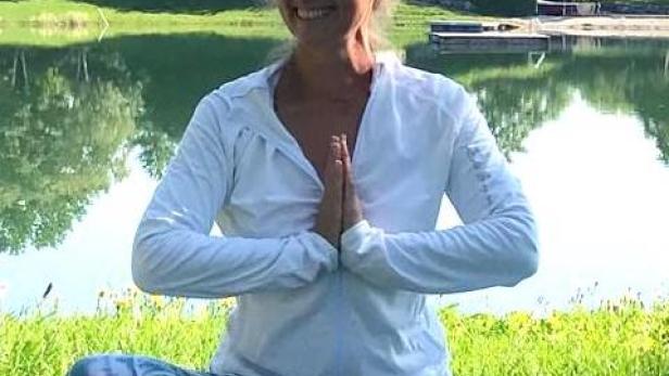 Yoga am See - Yogalehrerin Mirjam.jpg