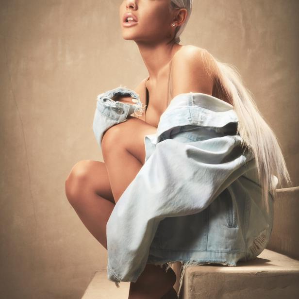 ariana-grande-2018-dave-meyers-1024x1536-1.jpg