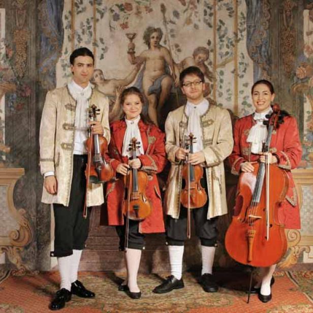 mozart-ensemble.jpg