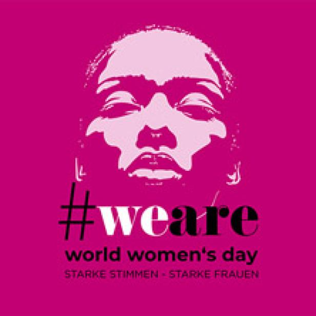 Ein Frauengesicht auf einem pinkfarbenen Hintergrund mit dem Text „#weare world women's day. STARKE STIMMEN - STARKE FRAUEN“.