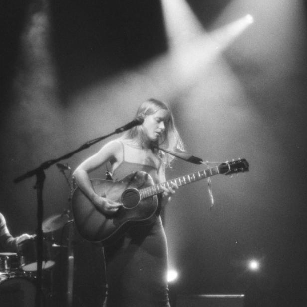 Sisters Festival Alice Phoebe Lou