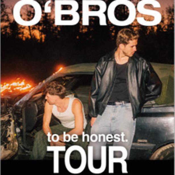 Das Cover der „To Be Honest“-Tour von O’Bros zeigt zwei Männer vor einem Autowrack.