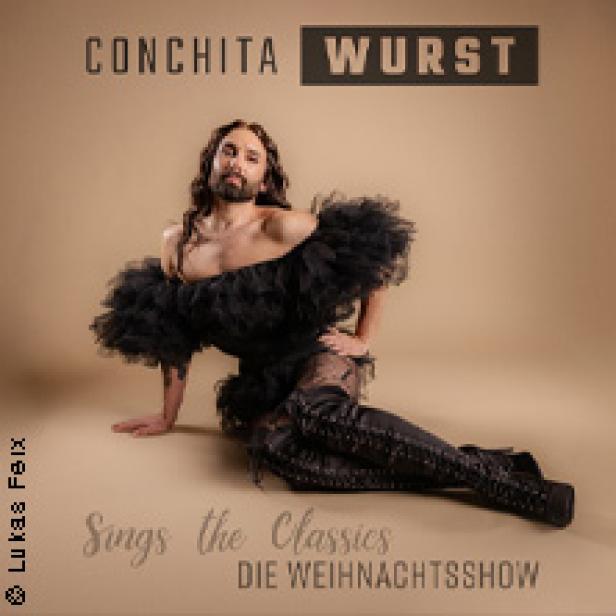 Conchita Wurst posiert für das Cover der Weihnachtsshow „Sings the Classics“.